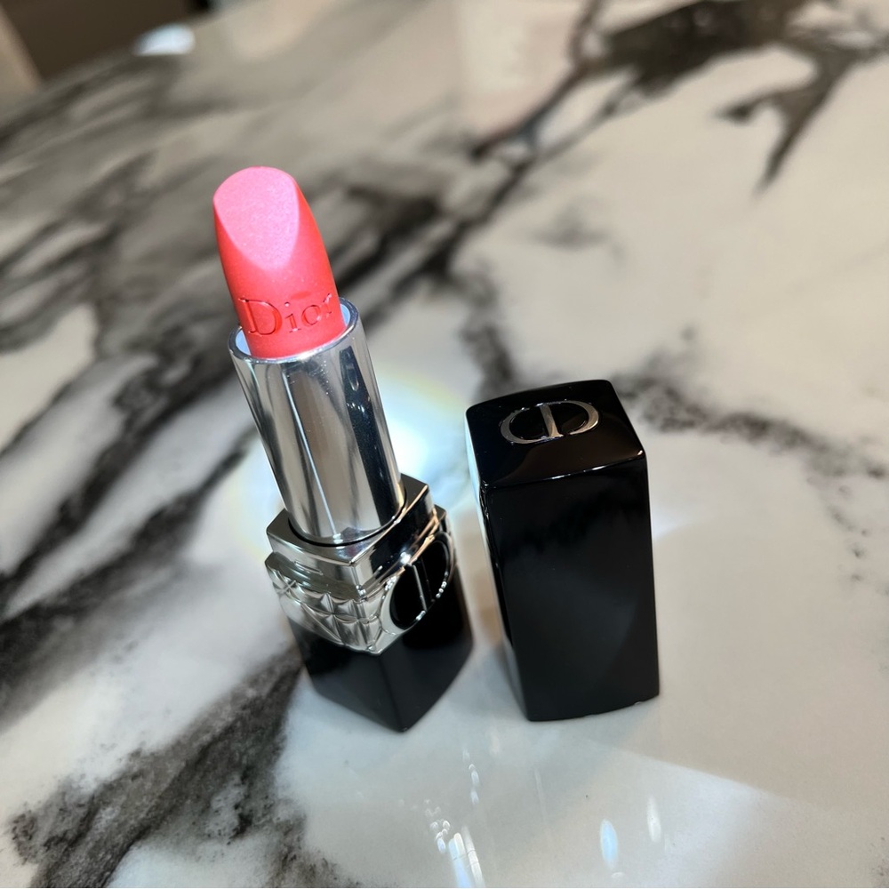 Dior - Rouge Dior Matte Lipstick Color 884 Celebre 0.12 Oz